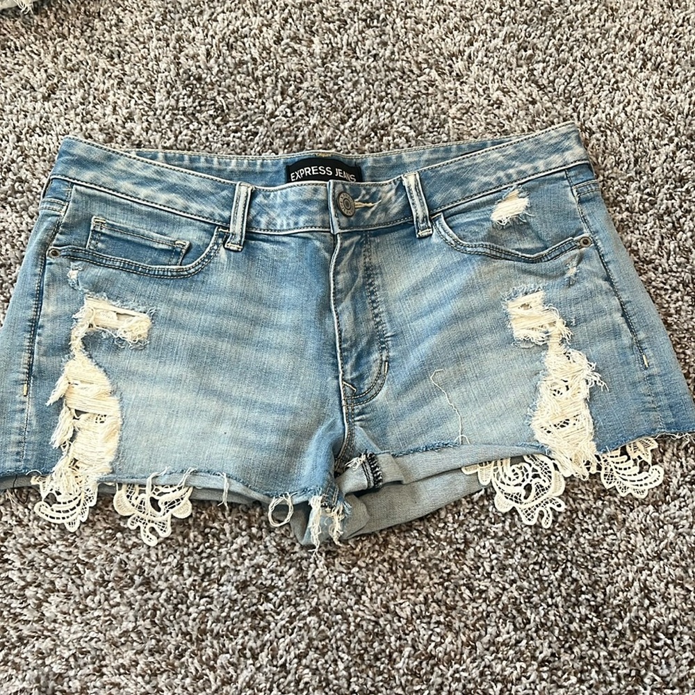 Express shorts